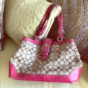 Coach shoulder bag